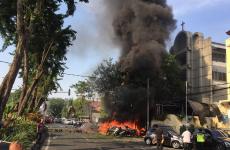 انفجار داخل كنيسة أندونيسيا