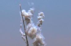 اطلاق صاروخ