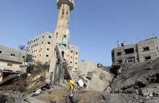 استهداف مسجد في غزة.jpg