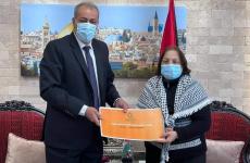 رئيس جامعة الاسراء ووزيرة الصحة