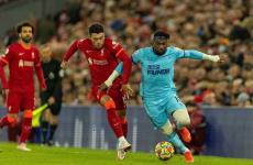 بث مباشر مباراة ليفربول ونيوكاسل يونايتد اليوم السبت.jpg