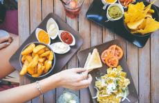 وجبة خفيفة في رمضان 2022.jpg