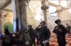 الاحتلال داخل المصلى القبلي