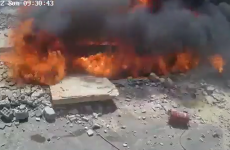 انفجار هائل في خزان وقود في السعودية.PNG