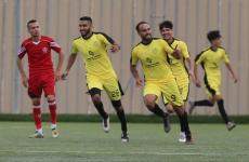 فرحة لاعبو خدمات النصيرات