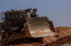 جرافة الباندا 1.jpg