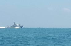 زورق بحري.jfif