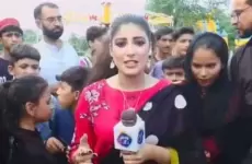 مراسلة تلفزيونية تصفع صبيًا على الهواء مباشرة.webp