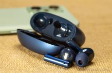 سماعة ذكية.jpg