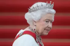 حقيقة وفاة الملكة إليزابيث الثانية 2022.webp