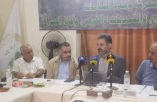 احسان عطايا خلال جلسة نقاش.jpg