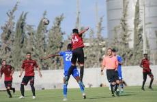 من لقاء سابق بين خدمات النصيرات و شباب رفح