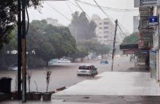 طقس فلسطين منخفض جوي غرق شوارع غزة.jfif