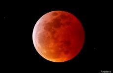 خسوف القمر.jpg