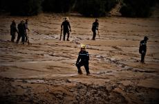 شاهد سيول البترا واجلاء السياح بفعل الامطار الغزيرة.jpg