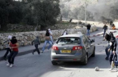 تحطيم مركبة للمستوطنين.png