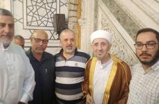 وفد من المكتب السياسي للجهاد يلتقي بالدكتور البوطي في المسجد الأموي عقب خطبة الجمعة 3.jfif