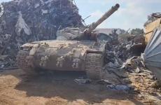 سرقة دبابة اسرائيلية.JPG