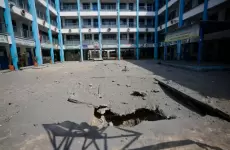 قصف الاحتلال على مدارس الأونروا.webp