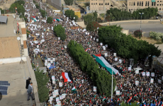 خلال مظاهرات اليمن تضامناً مع فلسطين.png