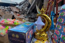 زينة رمضان في غزة تشتكي قلة المشترين  (11).jpeg