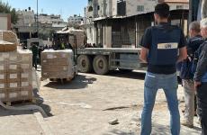 عمال إغاثة.jpg