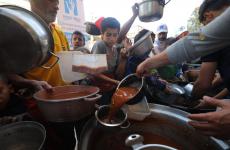 مجاعة - تجويع - جوع - تكية - طعام  (1).jpg