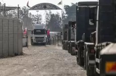 الاحتلال يستهدف مراكز المساعدات