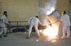 تخصيب اليورانيوم