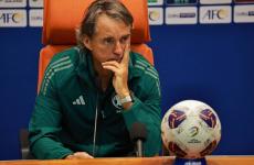 مانشيني حزين و يطالب بوقف حرب الإبادة الجماعية على غزة