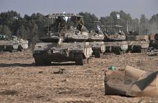 الدبابات الإنتحارية.jpg