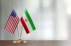 علم إيران وأمريكيا