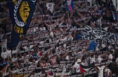 جماهير باريس سان جيرمان تطالب بوقف إبادة غزة