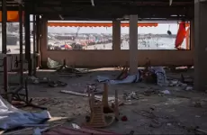 قصف مقهى في غزة.webp