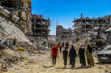 دمار كامل في خانيونس