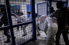 أسرى سجون الاحتلال.png