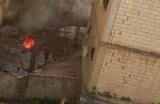 من مكان القصف على عين الحلوة.jpg