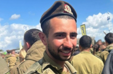 الجندي القتيل.png