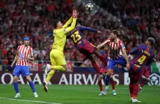 برشلونة يودع الأبطال