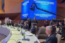 قاعة المؤتمر الدولي المنعقد في أذربيجان.webp