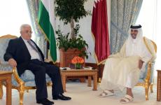 عباس وأمير قطر