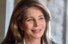 الملكة نور، عقيلة العاهل الأردني الراحل الحسين بن طلال.jpg