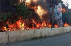 احراق مخيم للاجئين السوريين في لبنان.jpg