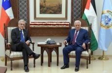 سباستيان بانييرا ومحمود عباس