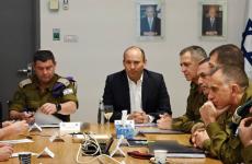 بينيت اجتماع الجيش