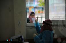 الأونروا تفتح نقاط توزيع جديدة مؤقتة في 12 مدرسة بغزة