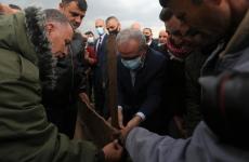 اشتية في حمصة.jpg