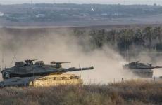 آليات عسكرية إسرائيلية على حدود غزة