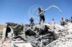 هدم منشآات سكنية في يطا جنوب الخليل.JPG