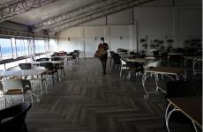 مطاعم غزة خالية بسبب كورونا.JPG